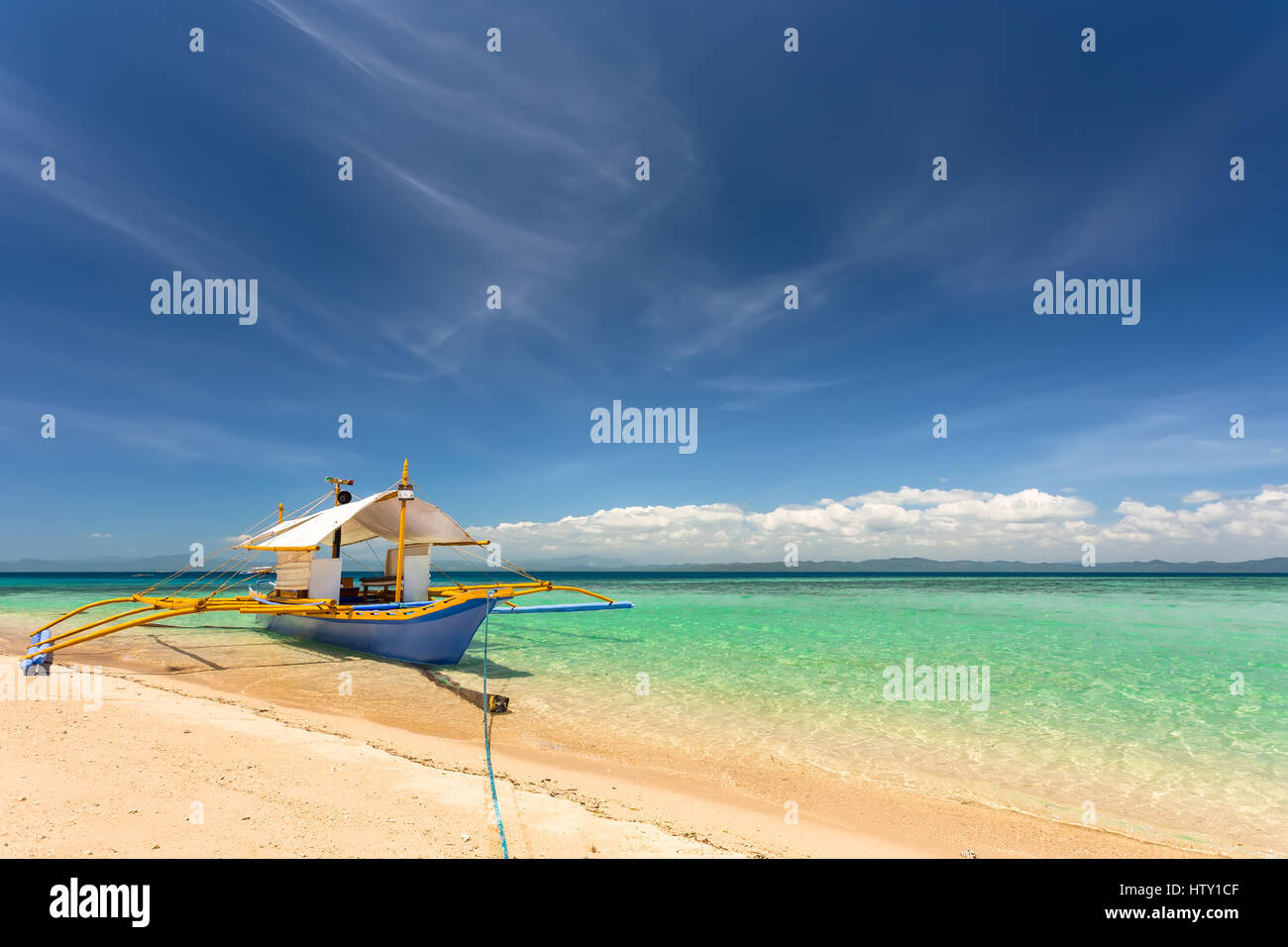 Boracay island outrigger hi-res stock photography and images - Alamy