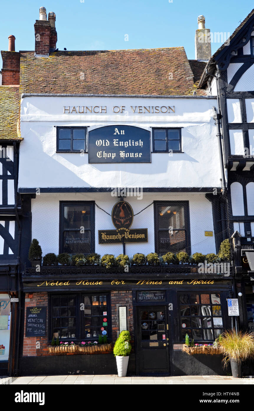 The Haunch of Venison Public House in Minster Street, Salisbury, Wiltshire. It is on CAMRA's National Inventory for outstanding historical interest Stock Photo