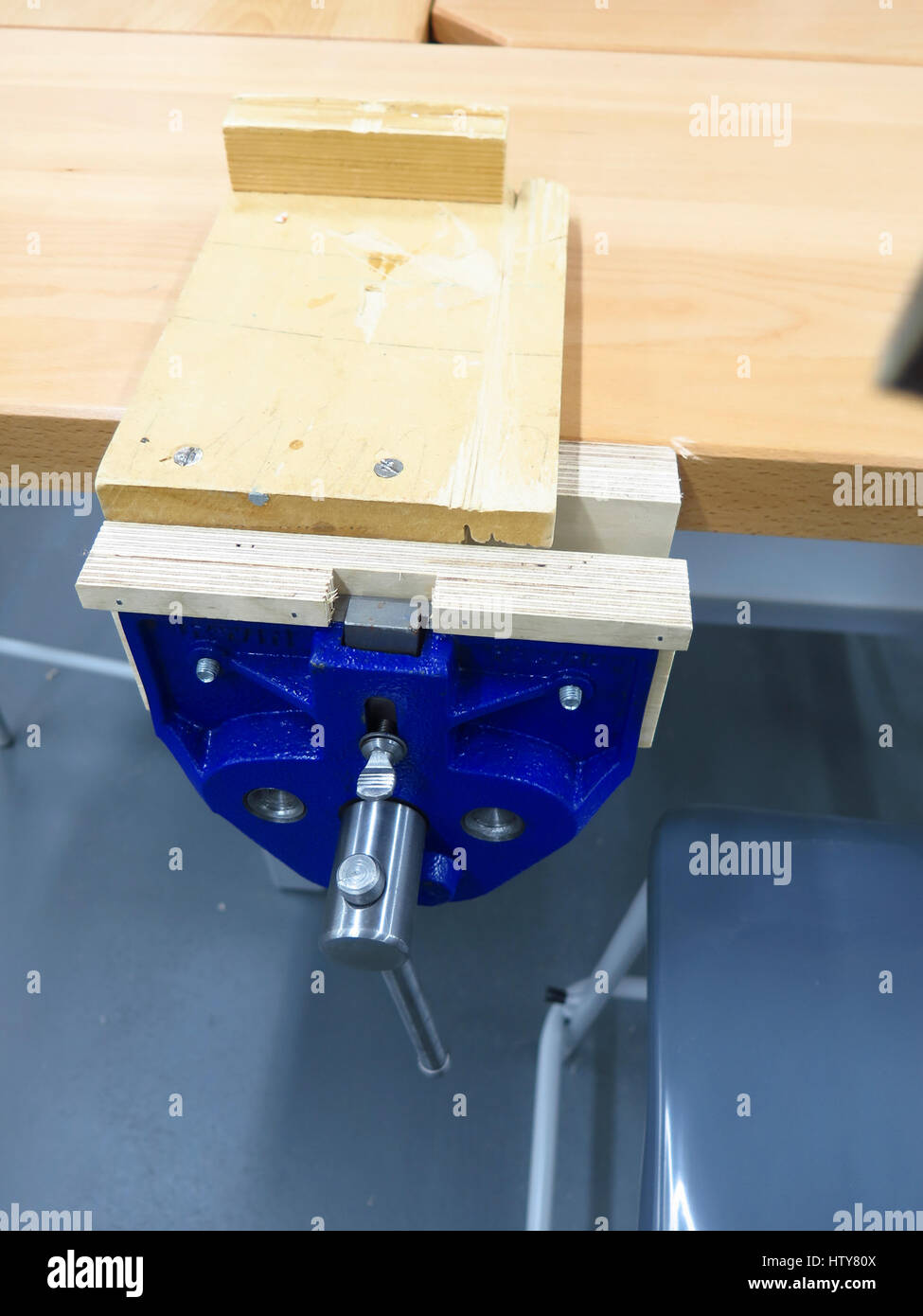 Carpenters vice on workbench Stock Photo Alamy