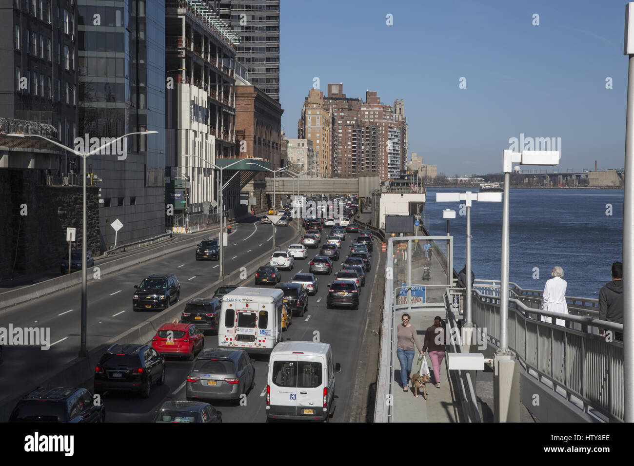 Looking north up the FDR Drive from 70th Street along the eastern edge of Manhattan along the East River. Stock Photo