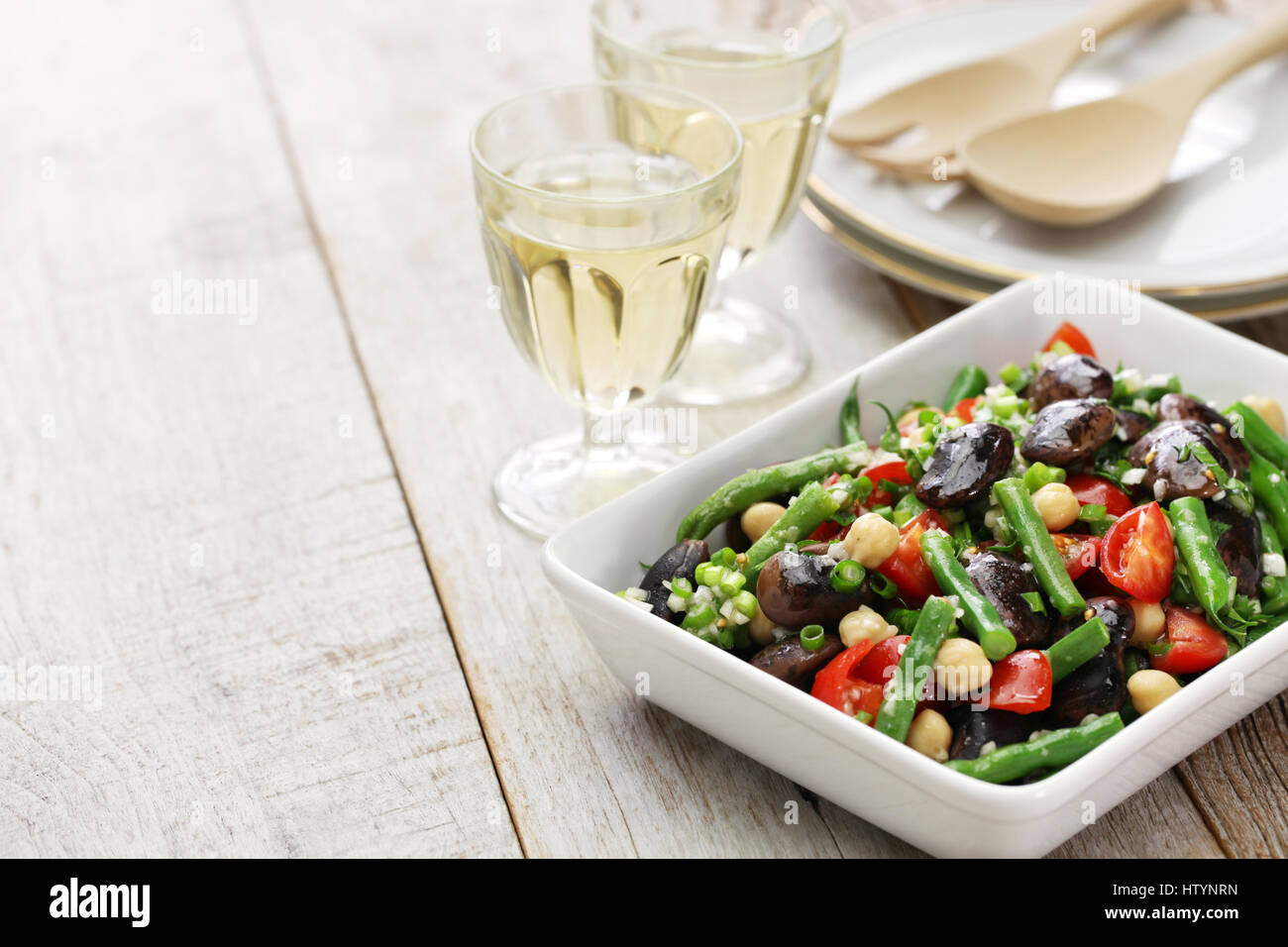 Scarlet runner beans salad hires stock photography and images Alamy