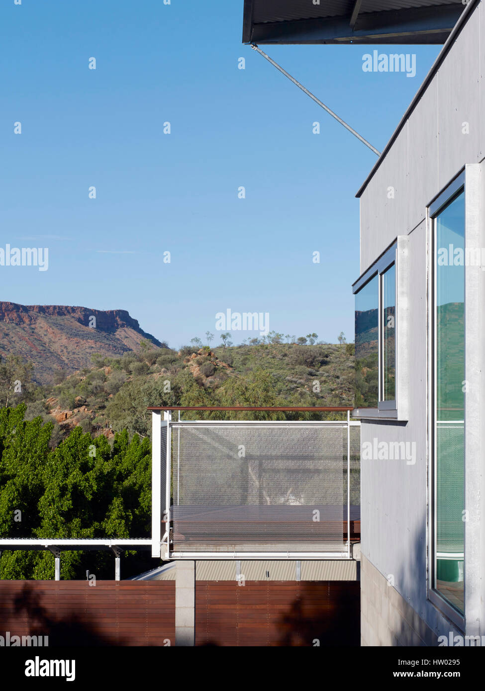 Balcony And Landscape Desert House Alice Springs Australia Architect Dunn Hillam Architects