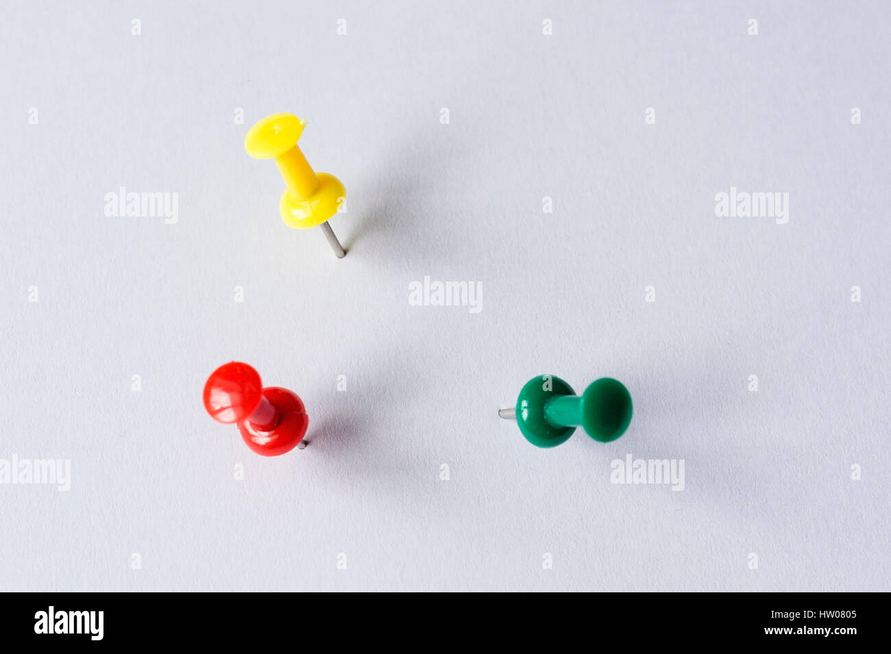 Venus Abstract Greek Statue Pin - Surreal Vaporwave Aesthetic Enamel Pin, image size:1300x955