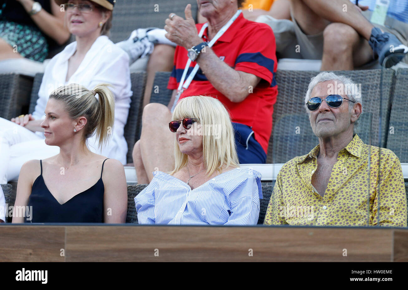 Indian Wells, California, USA. 15th March, 2017. Actress Suzanne Somers watches the tennis match between Rafael Nadal of Spain and Roger Federer of Switzerland during the 2017 BNP Paribas Open at Indian Wells Tennis Garden in Indian Wells, California. Charles Baus/CSM Credit: Cal Sport Media/Alamy Live News Stock Photo