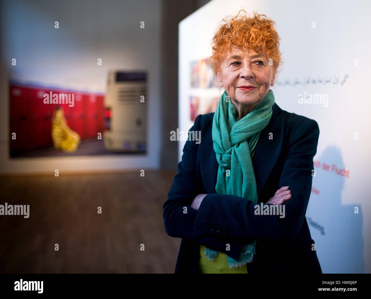 Munich, Germany. 16th Mar, 2017. Photographer Herlinde Koelbl speaks about her exhibition 'Refugees' at the literature house in Munich, Germany, 16 March 2017. The exhibition is open until 7 May 2017 and will move to the United Nations in New York, US, in October. Photo: Alexander Heinl/dpa/Alamy Live News Stock Photo