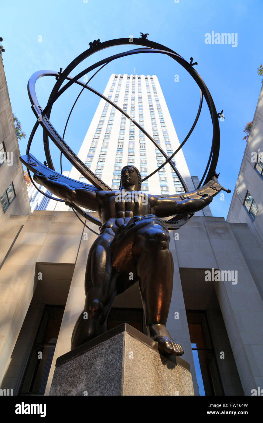 USA, New York, New York City, Manhattan, Rockefeller Center, Atlas Statue and St Patricks Cathedral Stock Photo