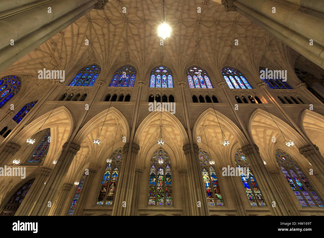 USA, New York, New York City, Manhattan, St. Patrick's Cathedral Stock Photo
