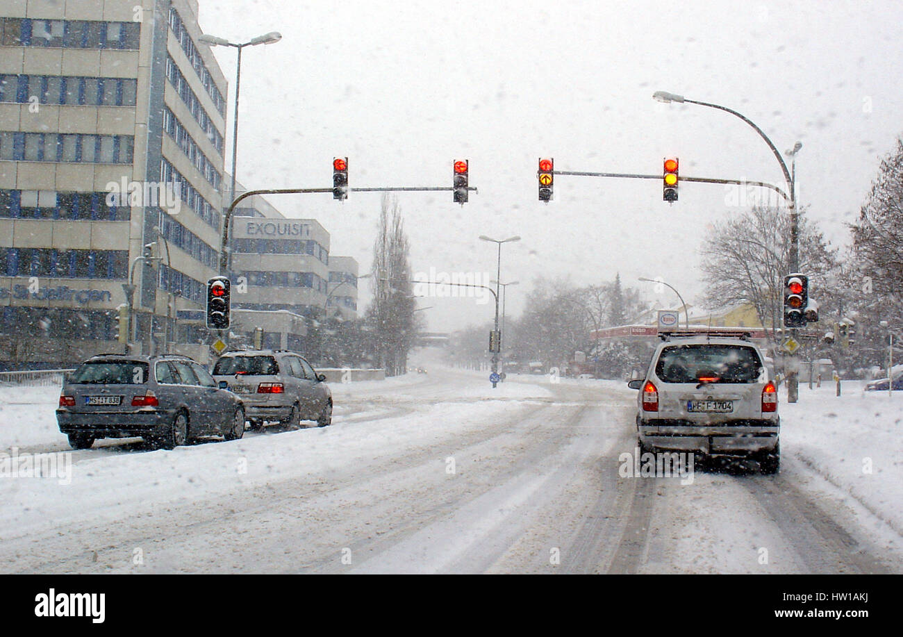 Crossroads in winter in Sindelfingen - Baden Wurttemberg, Strassenkreuzung im Winter in Sindelfingen - Baden W¸rttemberg Stock Photo