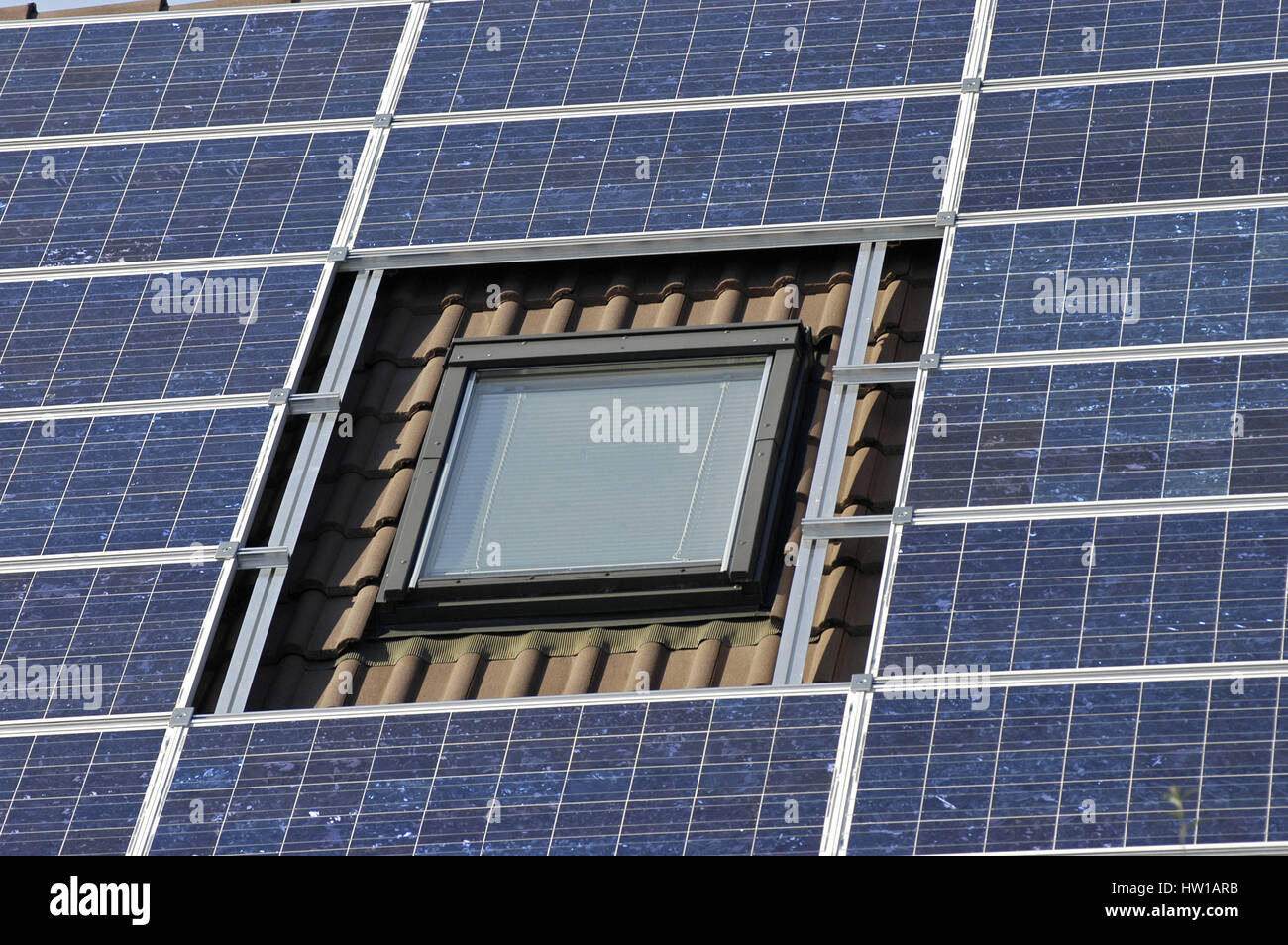 Roof with a solar arrangement, Dach mit einer Solaranlage Stock Photo