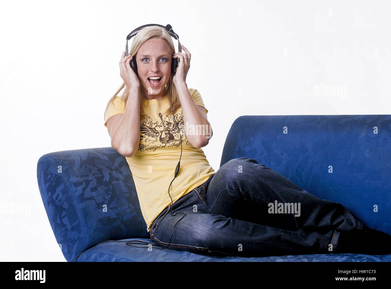 music-h-ren-musik-h-ren-stock-photo-alamy