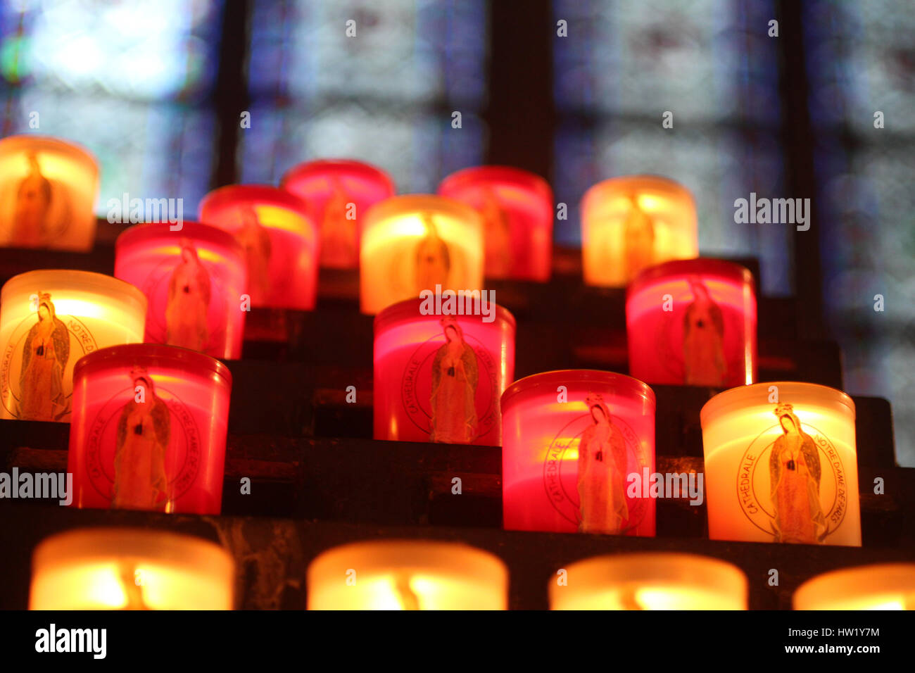 candles in cathedral of Paris, france Stock Photo Alamy