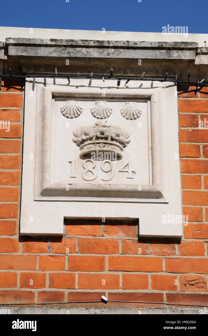 Husborne Crawley Reading Room, Husborne Crawley, Bedfordshire, bears