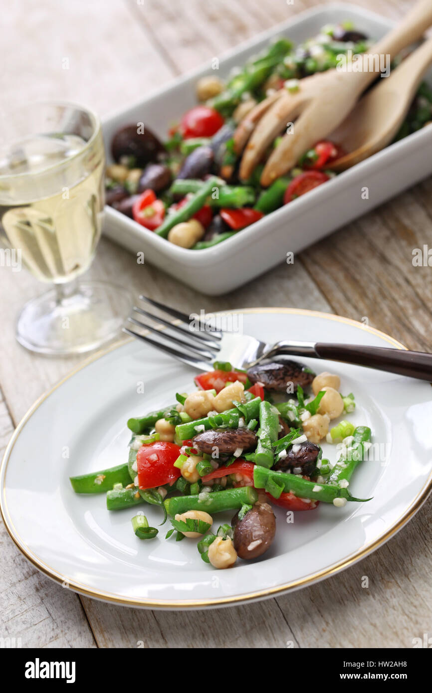 Scarlet runner beans salad hires stock photography and images Alamy
