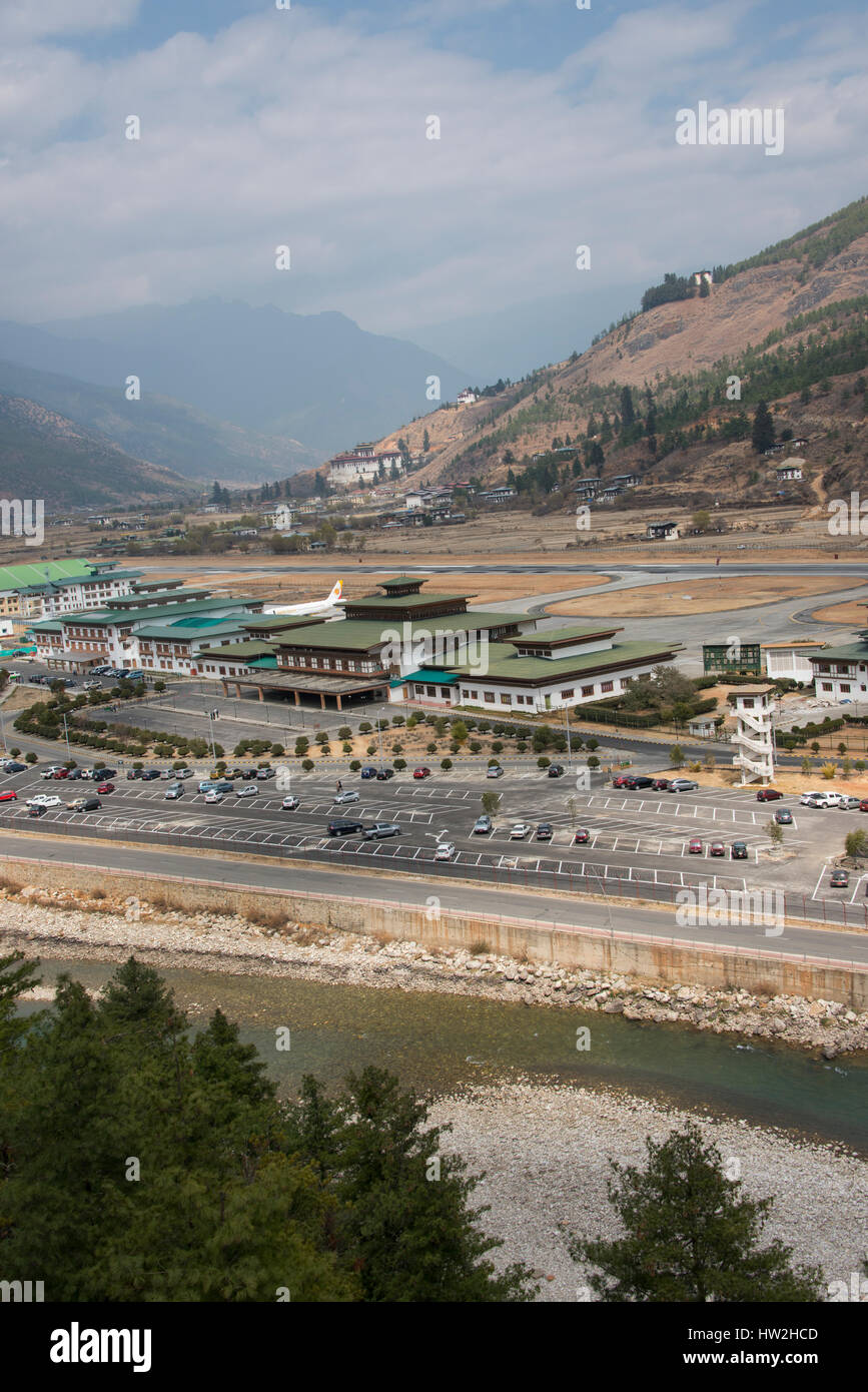 Paro bhutan airport hi-res stock photography and images - Alamy