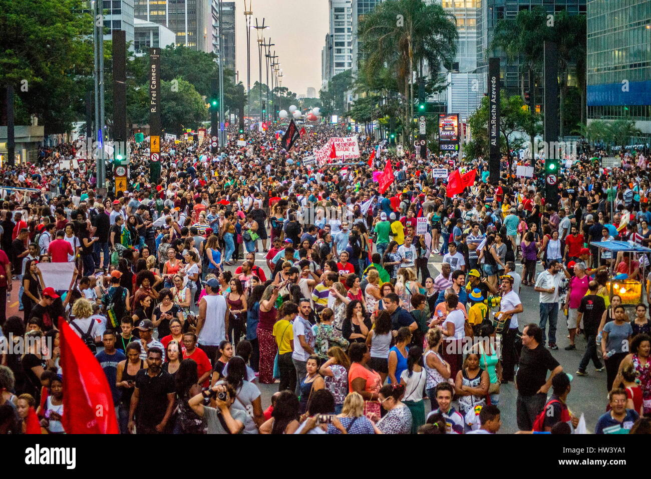 Sao Paulo, Brazil. 15th Mar, 2017. Demonstrators take part in a protest ...