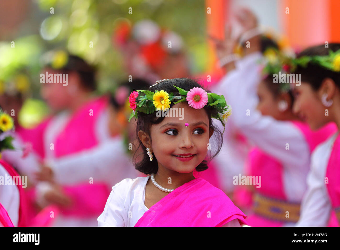 Dhaka, Bangladesh. 16th Mar, 2017. Children dancing at a cultural