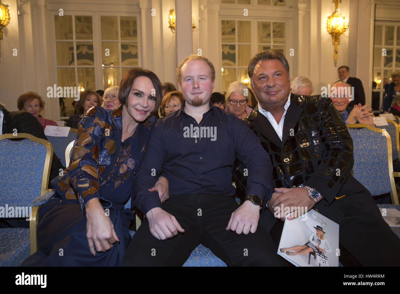Liz Malraux fashion show 2017 at Kempinski Hotel Atlantik Featuring