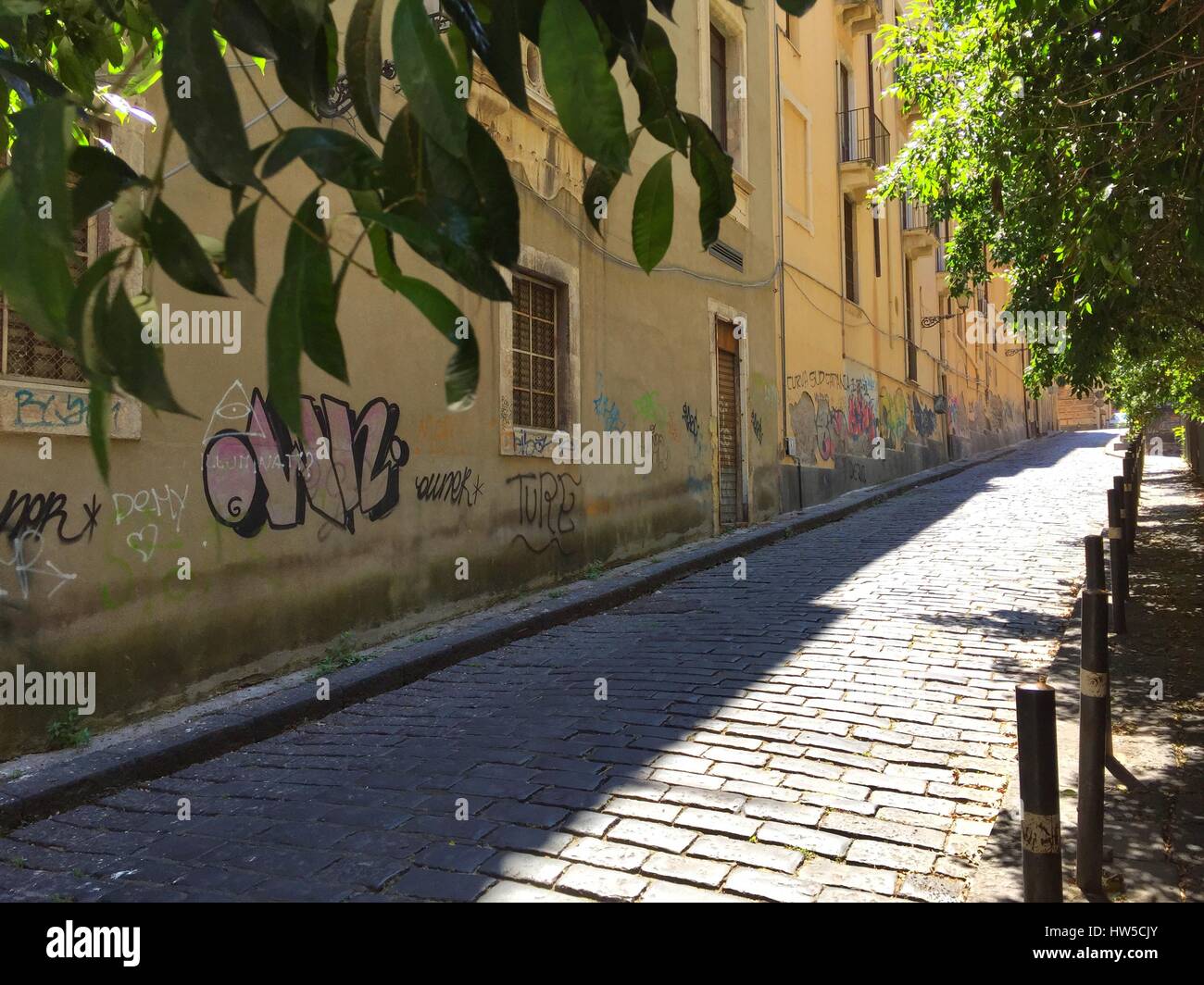 Graffiti Covered Walls High Resolution Stock Photography and Images - Alamy