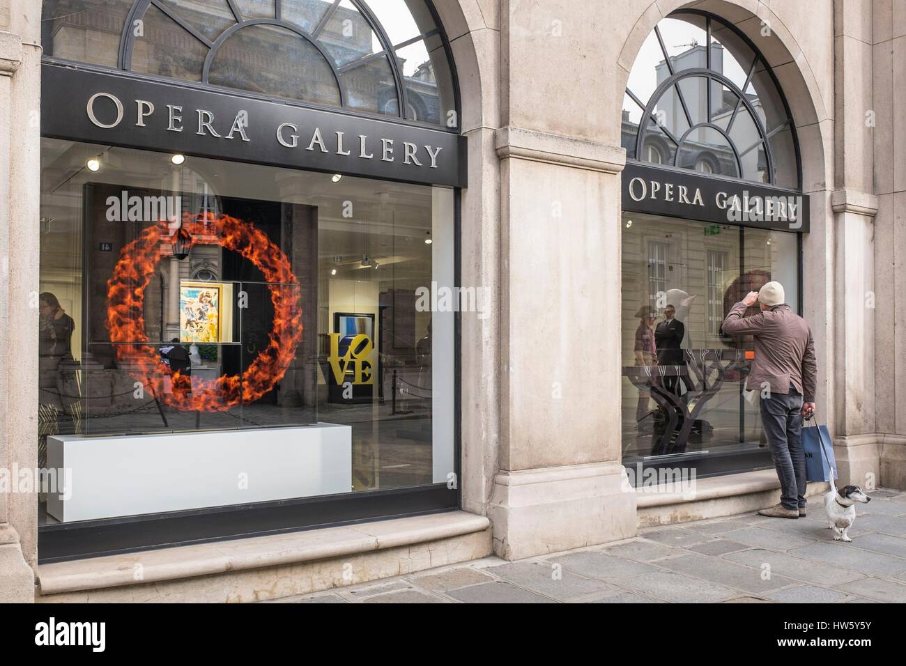 France paris faubourg saint honore street hires stock photography and