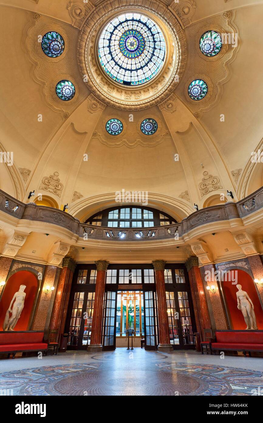 Hungary, Budapest, listed as World Heritage by UNESCO, Gellert Baths & Spa, Main Hall Stock Photo