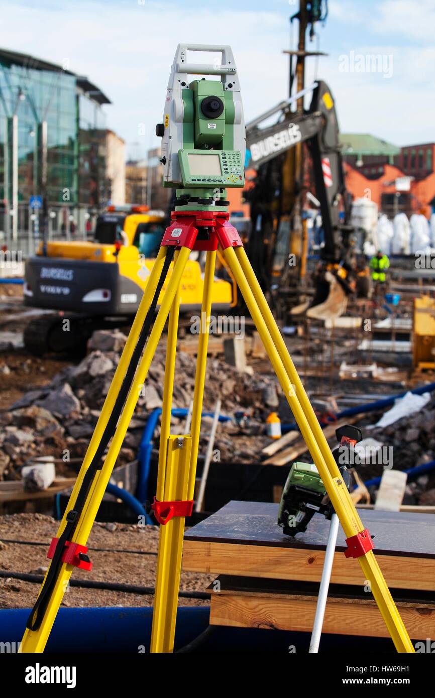 Theodolite on construction site Stock Photo - Alamy
