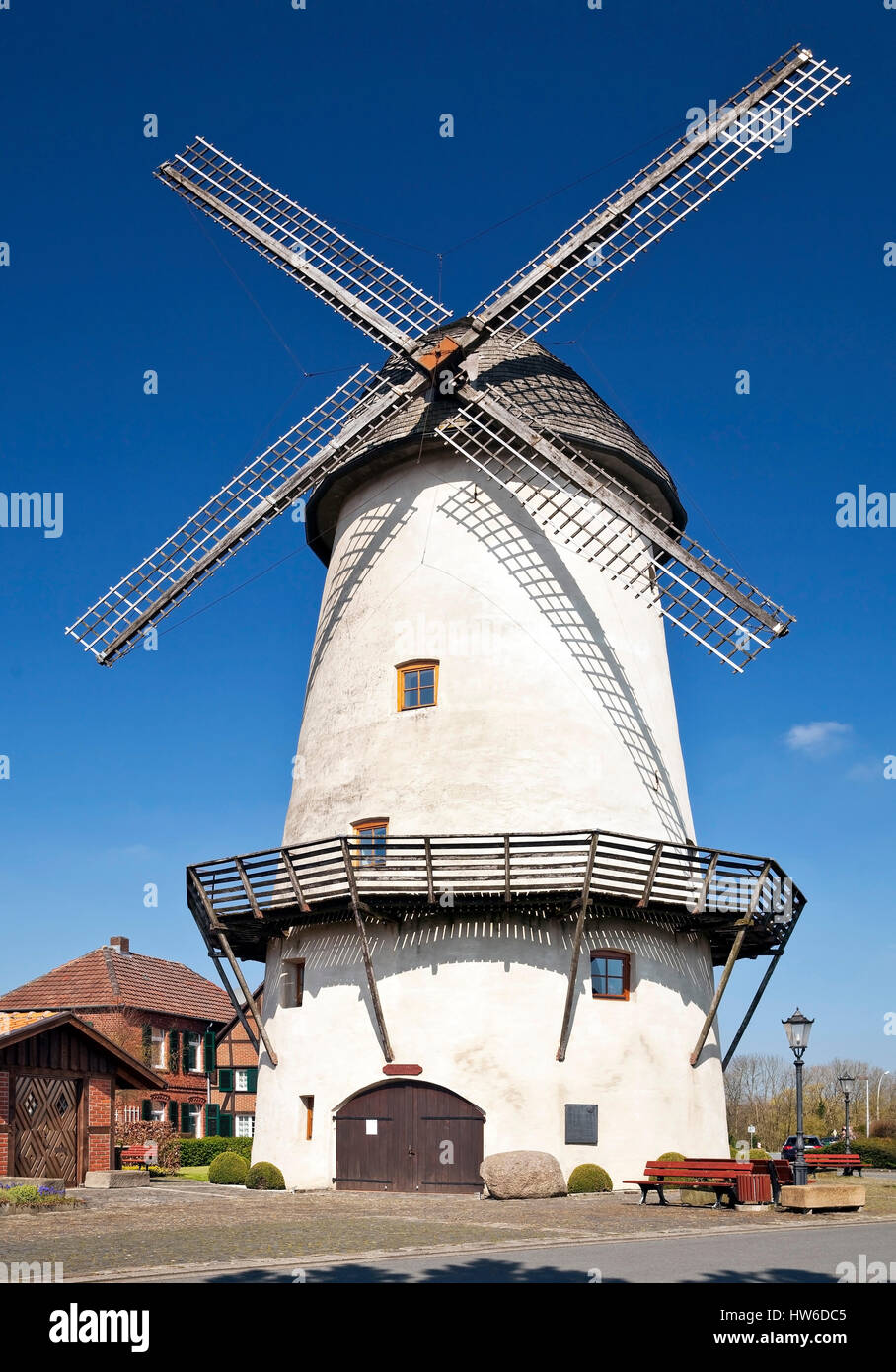 Windmuehle, Enningerloh, Kreis Warendorf, Muensterland, Nordrhein-Westfalen, Deutschland, Europa Stock Photo