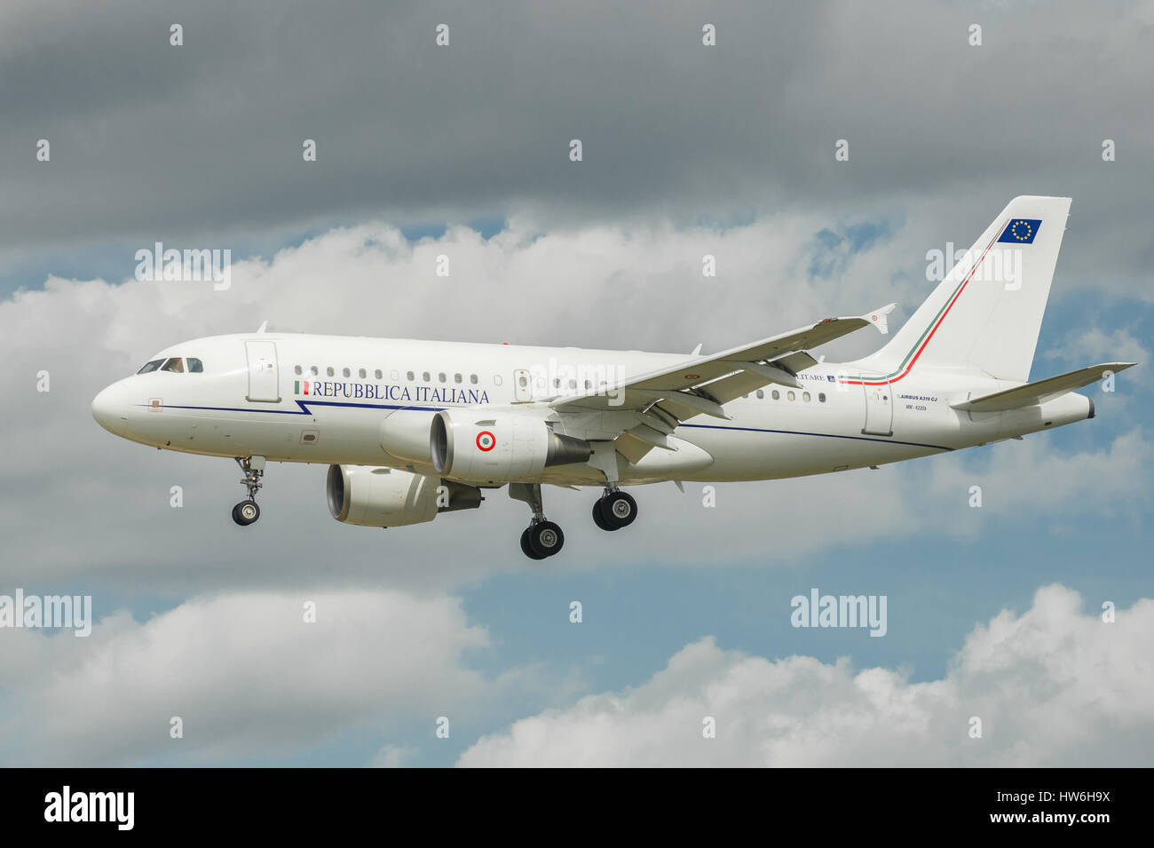 Airbus A319 in Italian Air-force livery on landing approach to Farnborough Airshow, UK Stock Photo