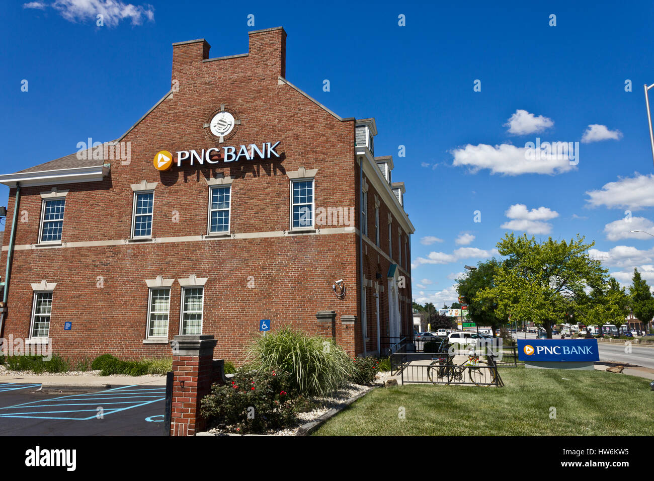 Indianapolis Circa June 2016 PNC Bank Branch. PNC Financial Services