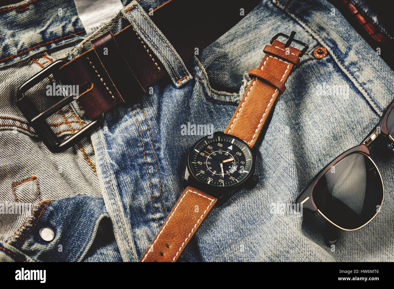 Elegant and Trendy Military Leather Watch