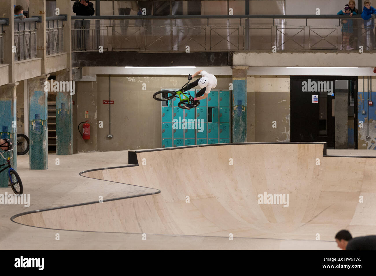 Bmx and skateboarding hi-res stock photography and images - Alamy