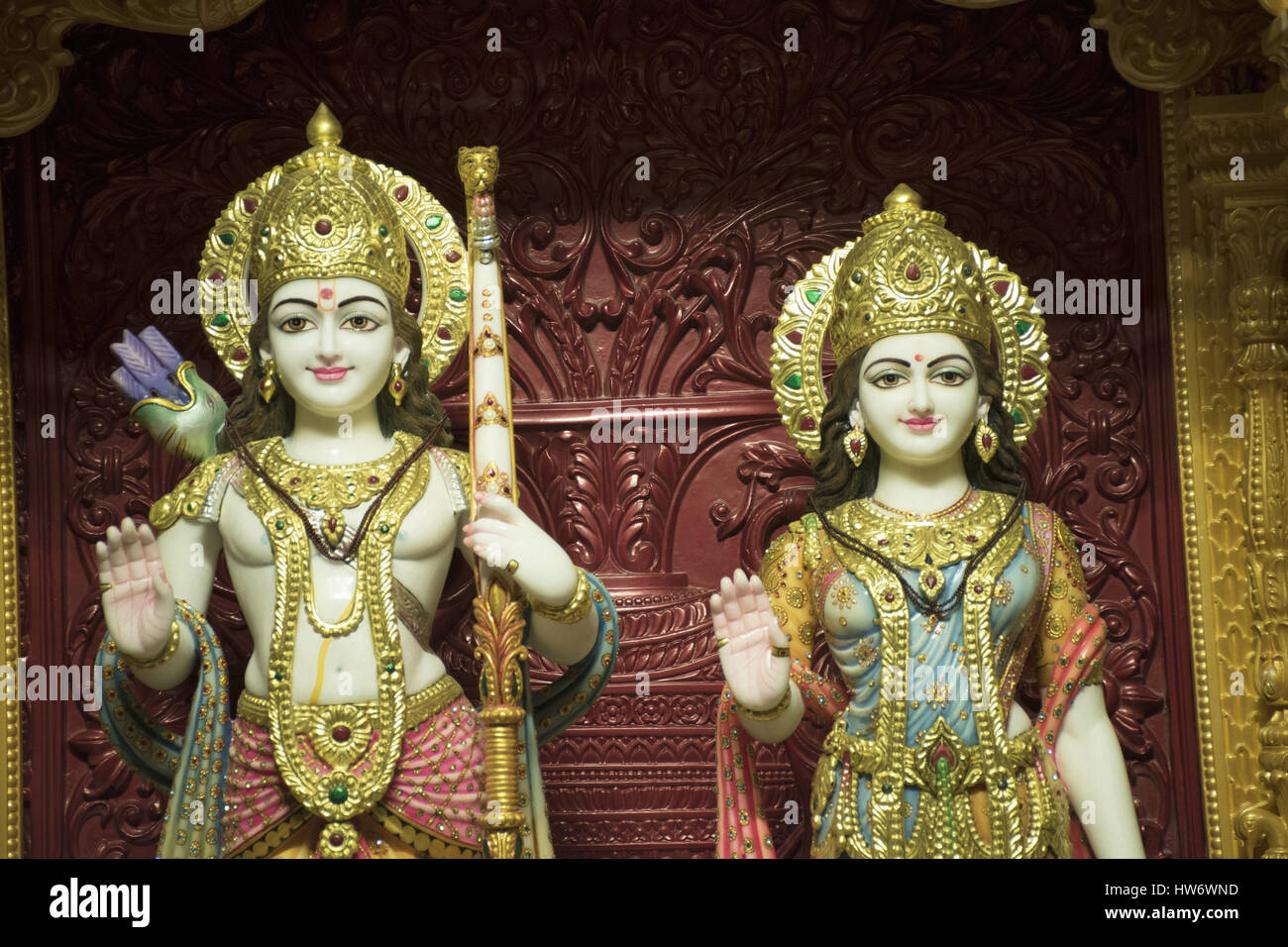 Shree lakhashminarayan statue, BAPS Swaminarayan mandir, Katraj, Pune Stock Photo