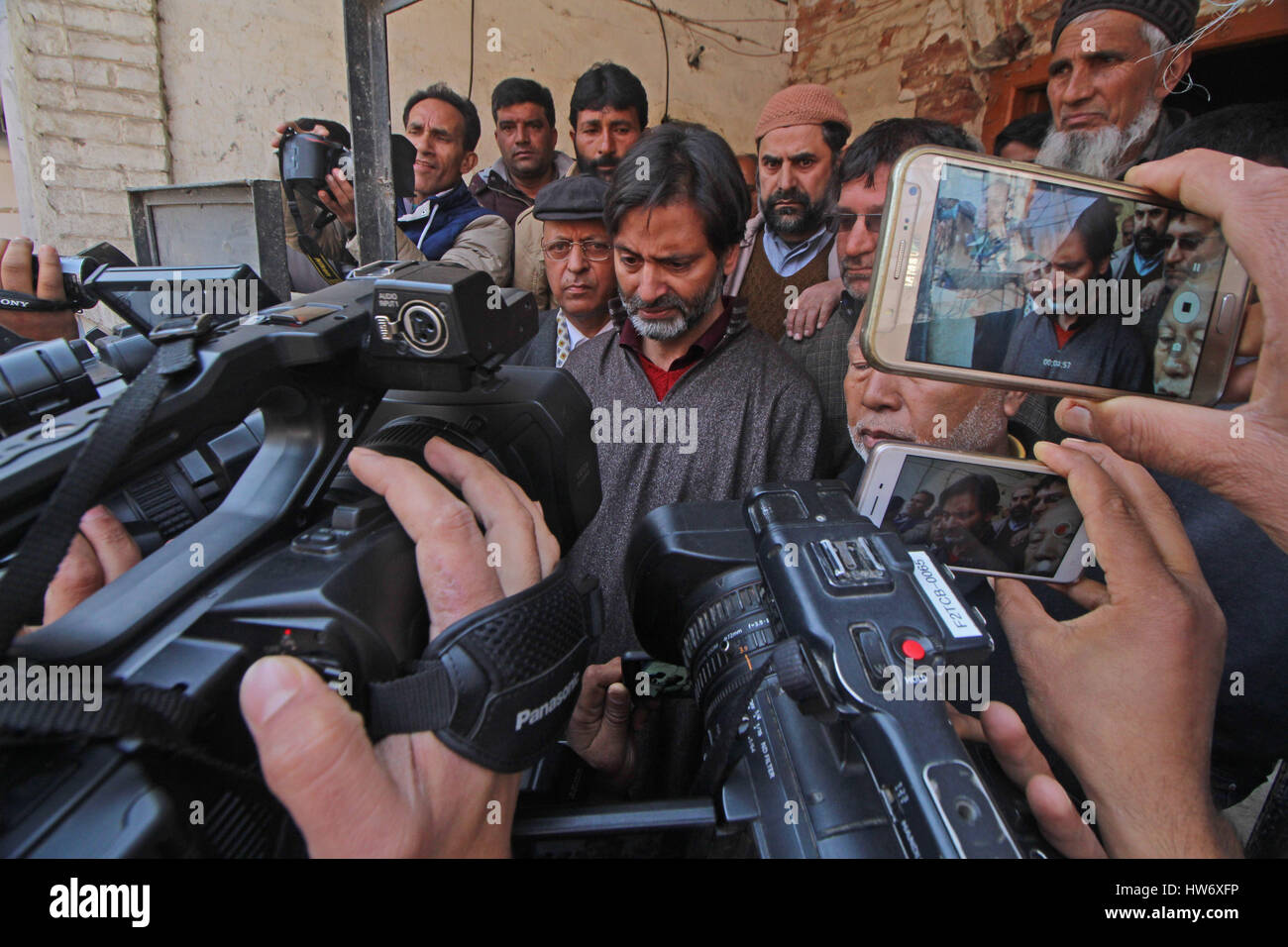 Srinagar, Kashmir. 18th Mar, 2017. Muhammad Yasin Malik interaction with media before arrest, Malik had appealed people to boycott Indian polls that are being conducted in Kashmir on 9 and 12 April next month. Separatist leaders who want cession from India are mulling to run election boycott campaign, however, Indian Police have foiled their designs and arrested them one by one. Credit: Umer Asif/Pacific Press/Alamy Live News Stock Photo