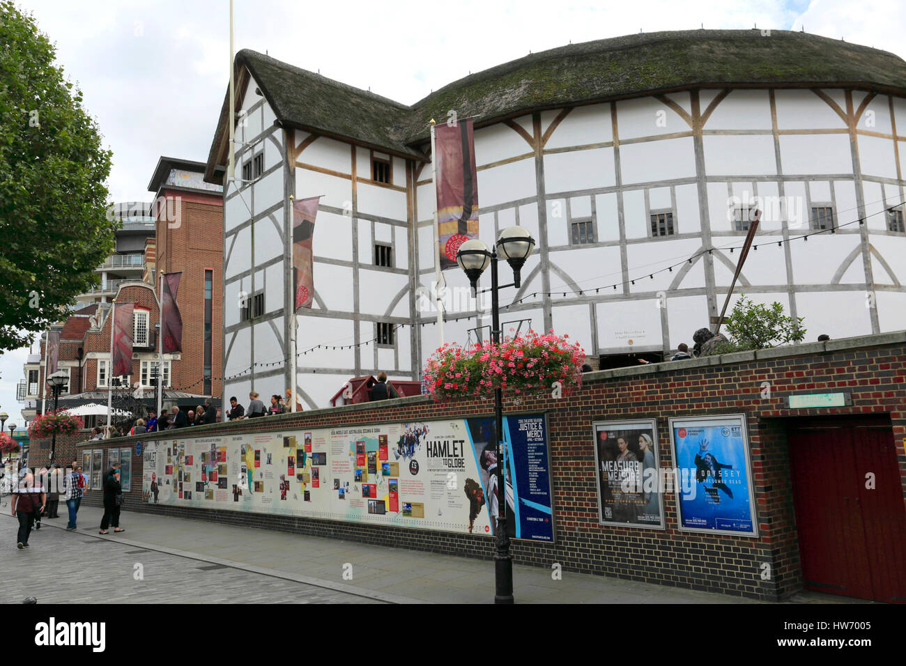 Shakespeares Globe Theatre, Bankside, Southwark, South Bank, London City, England, United Kingdom Stock Photo