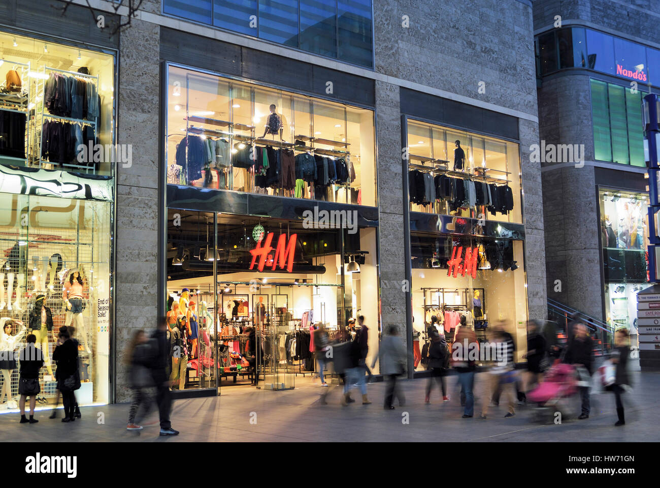 H&M store in Liverpool one at night Stock Photo - Alamy