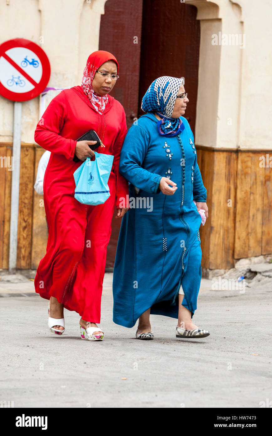 Fes, Morocco.  Two Middle-aged Ladies in Traditional Conservative Dress. Stock Photo