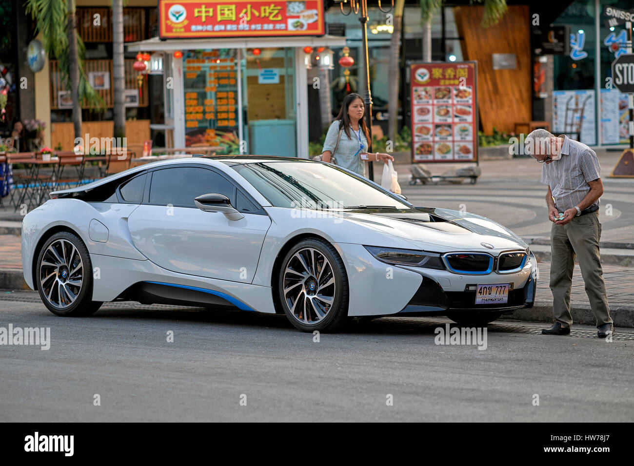 Bmw I8 German Supercar Stock Photo 135999423 Alamy