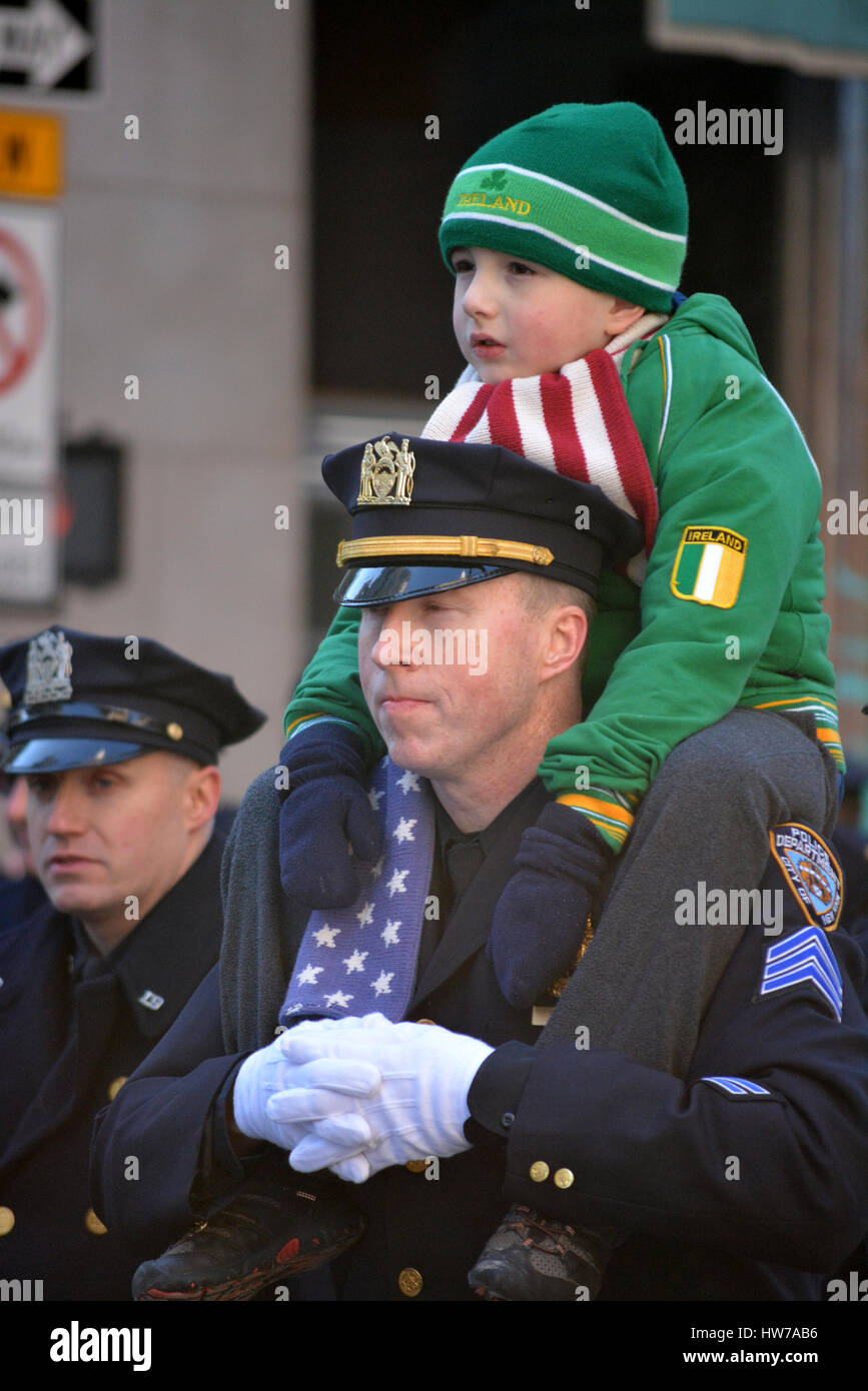 Police officer with child hires stock photography and images Alamy