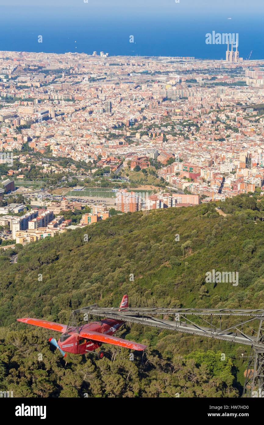 Spain, Catalonia, Barcelona, from Tibidabo view attraction AvIO of attactions Park (1901) and on the north of the city, Badalona and Sant Adria de Besos Stock Photo