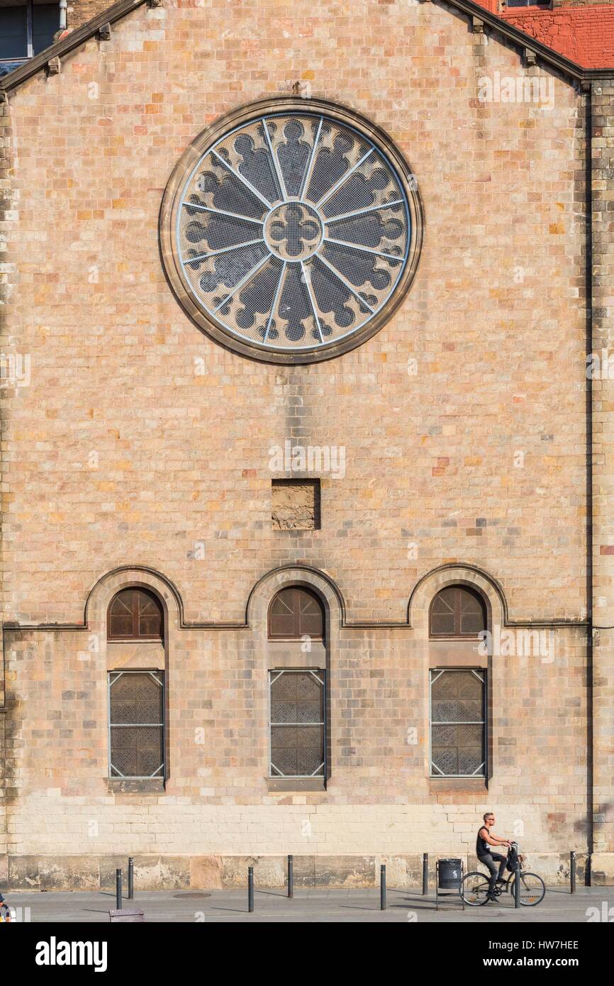 Spain, Catalonia, Barcelona, El Raval, Placa Terenci Moix, church of Santa Maria De Montalegre Stock Photo