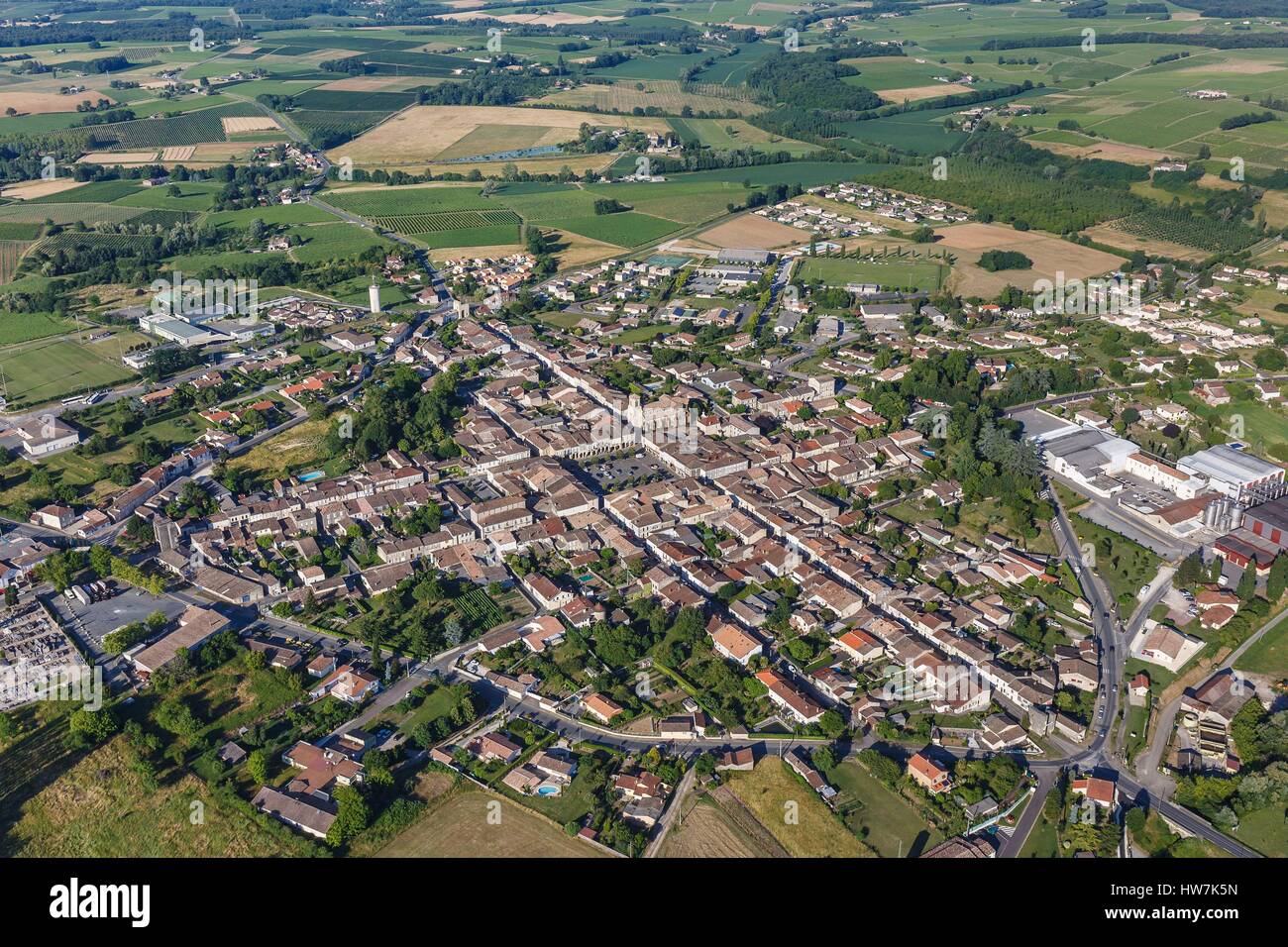 France, Gironde, Sauveterre de Guyenne, bastide surrounded by Entre deux Mers vineyards (aerial view) Stock Photo