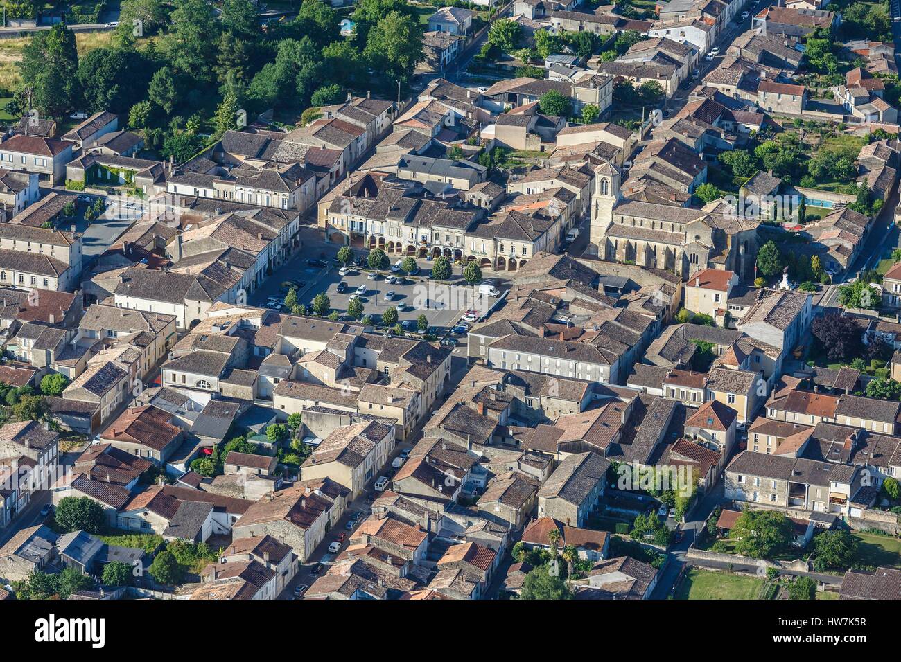 France, Gironde, Sauveterre de Guyenne, bastide square and church (aerial view) Stock Photo