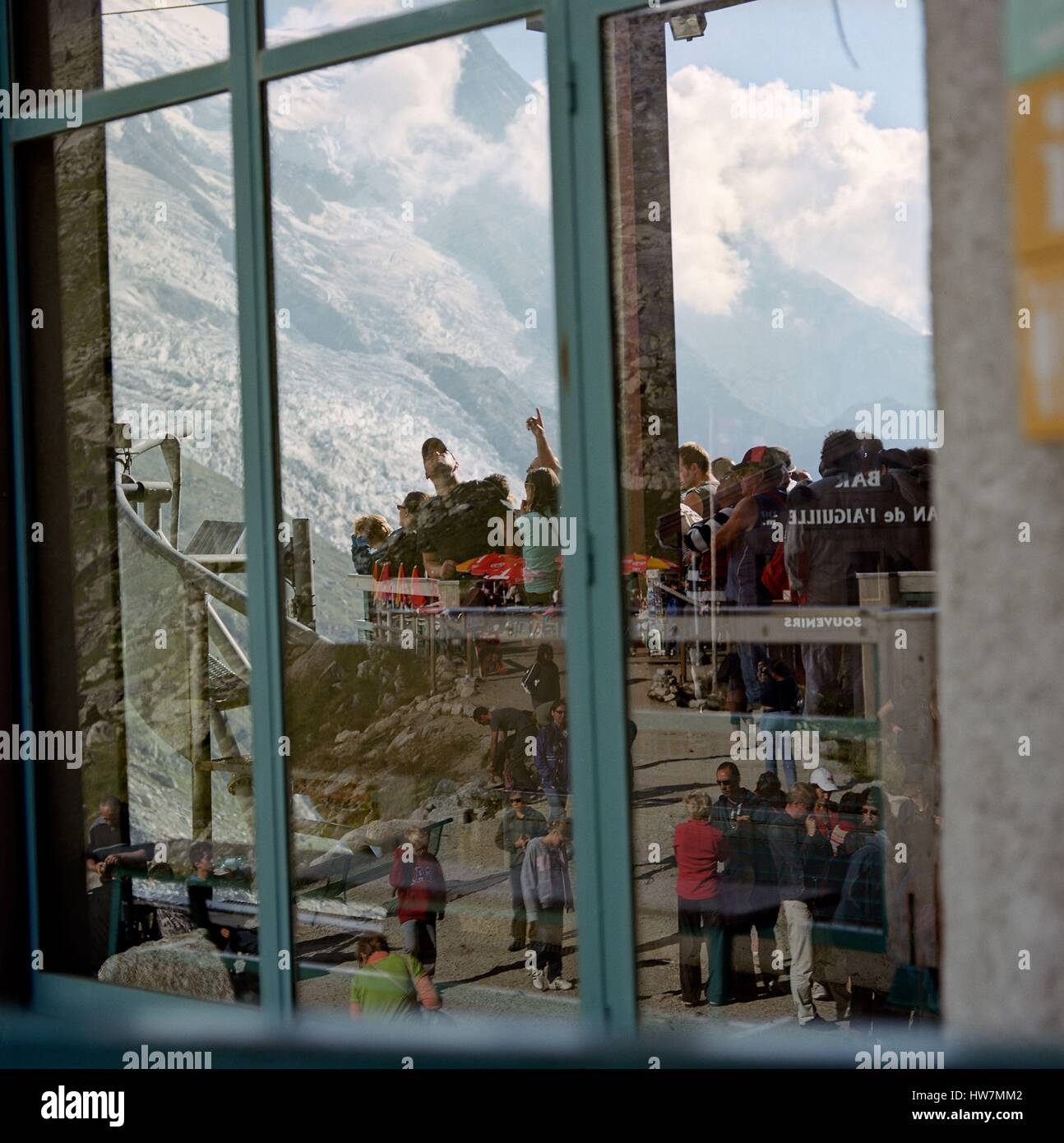 France, Haute Savoie, Chamonix, Aiguille du Midi (3842m), cabel car station of the Plan de l'Aiguille (2317 m) Stock Photo