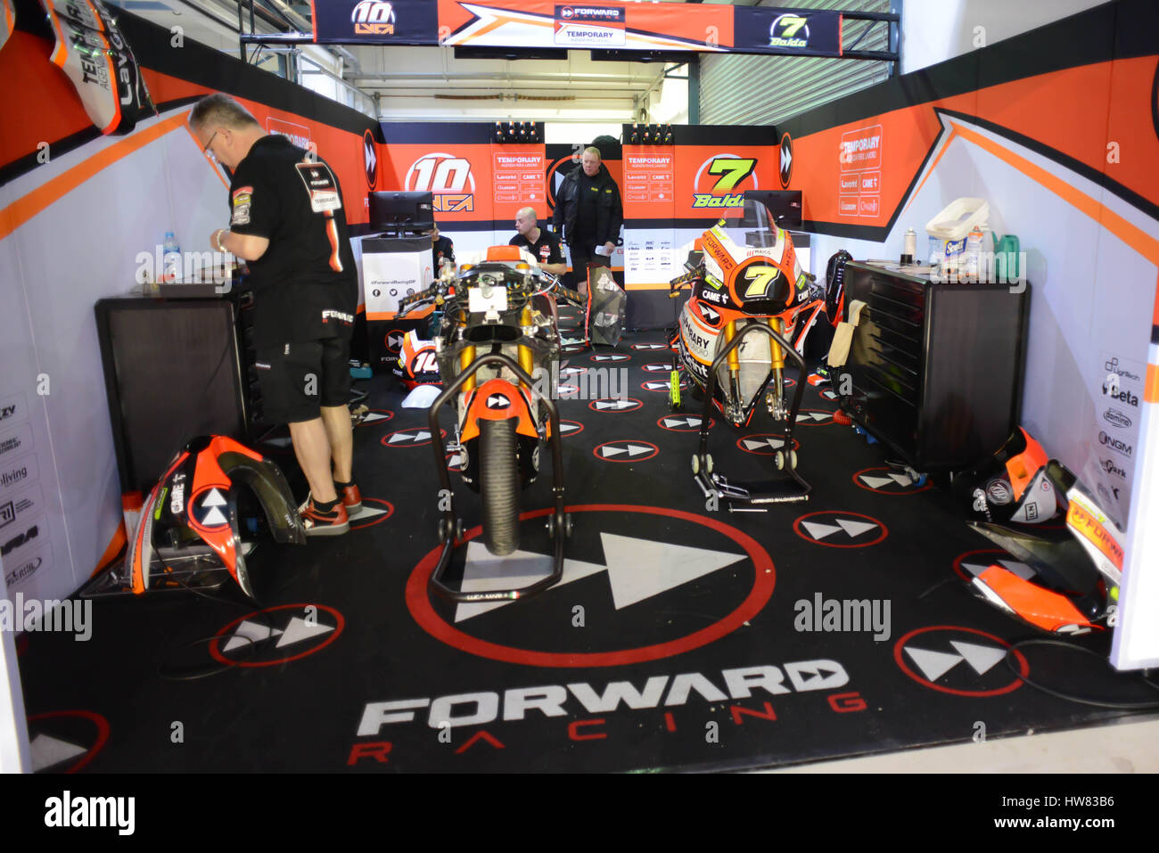 Losail Circuit, Qatar. 17th March, 2017. The Forward Racing Team ...