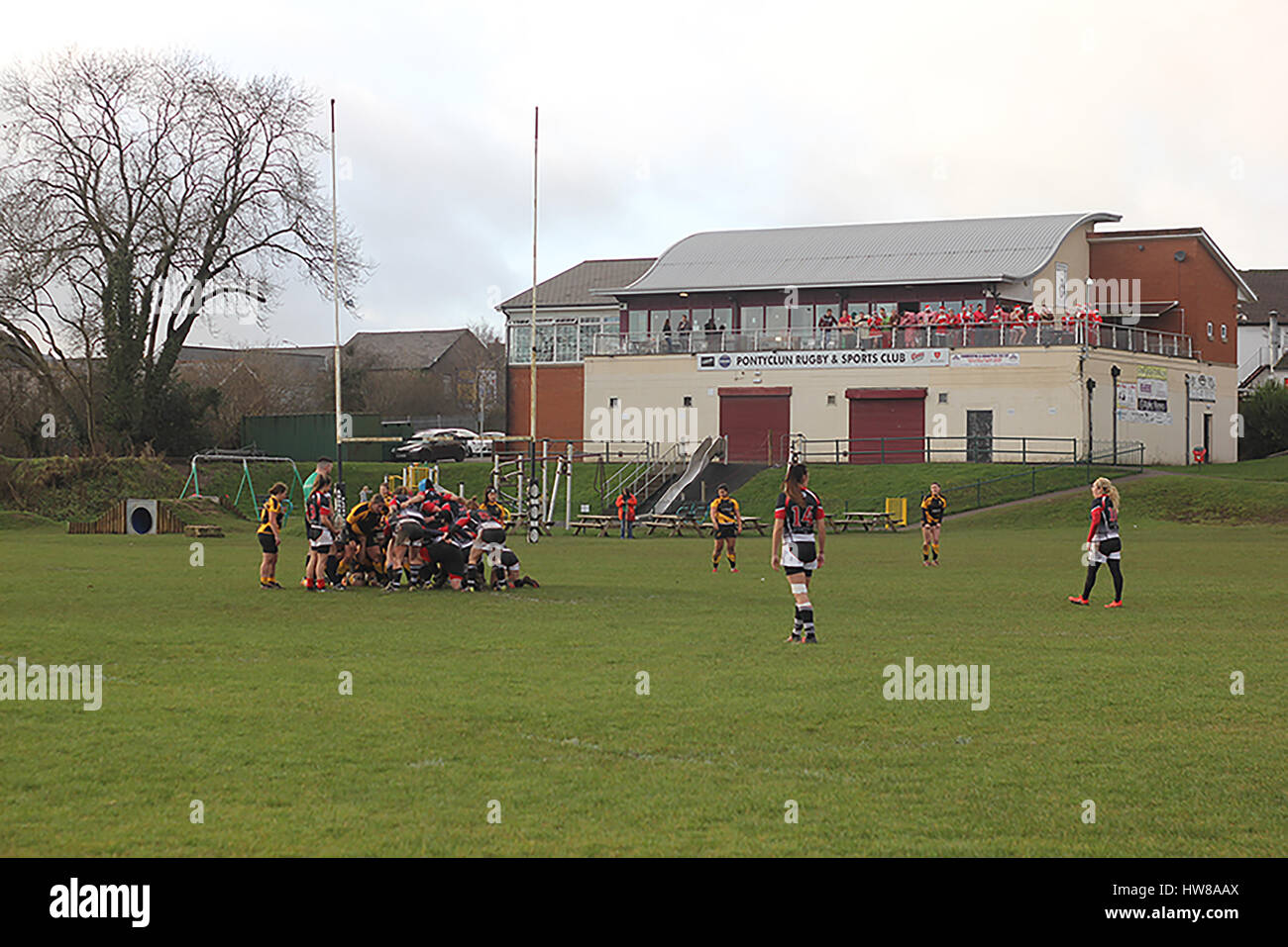 Pontyclun Rugby Club, South Wales, Half-time and training session at the Womens game, Pontyclun against Llandaff North. Stock Photo