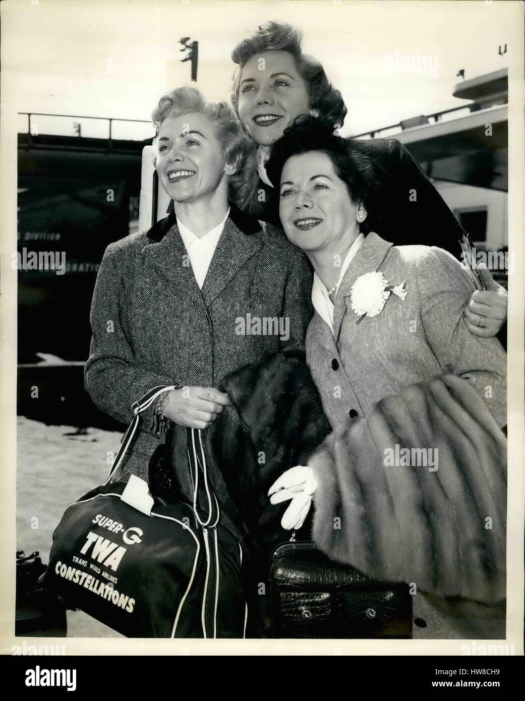 1961 - Idlewild Airport, N.Y.-- Three Rolling Stones Started Rolling Toward  Weekend engagements in Detroit and Pennsylvanian today when the singing  Fontane sisters arrived here this morning at TWA's super O Constellation
