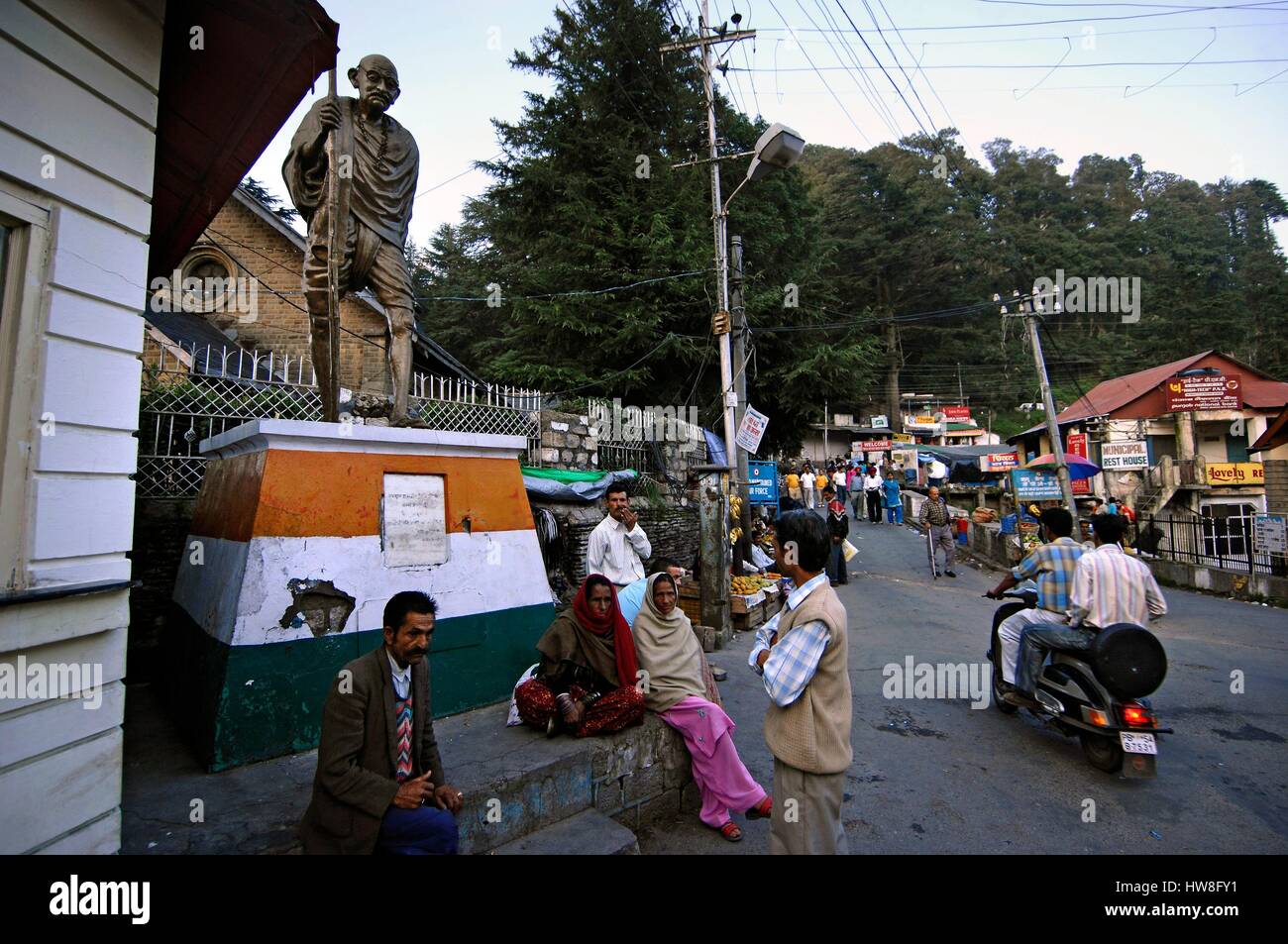 970 metres hires stock photography and images Alamy