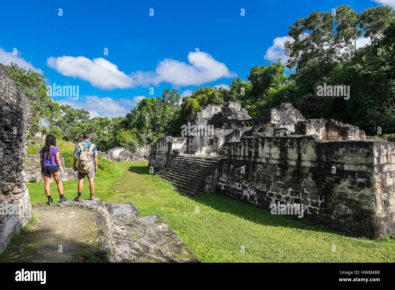 Guatemala, Peten department, Tikal National Park, a UNESCO World Heritage site temple acropole centrale Stock Photo