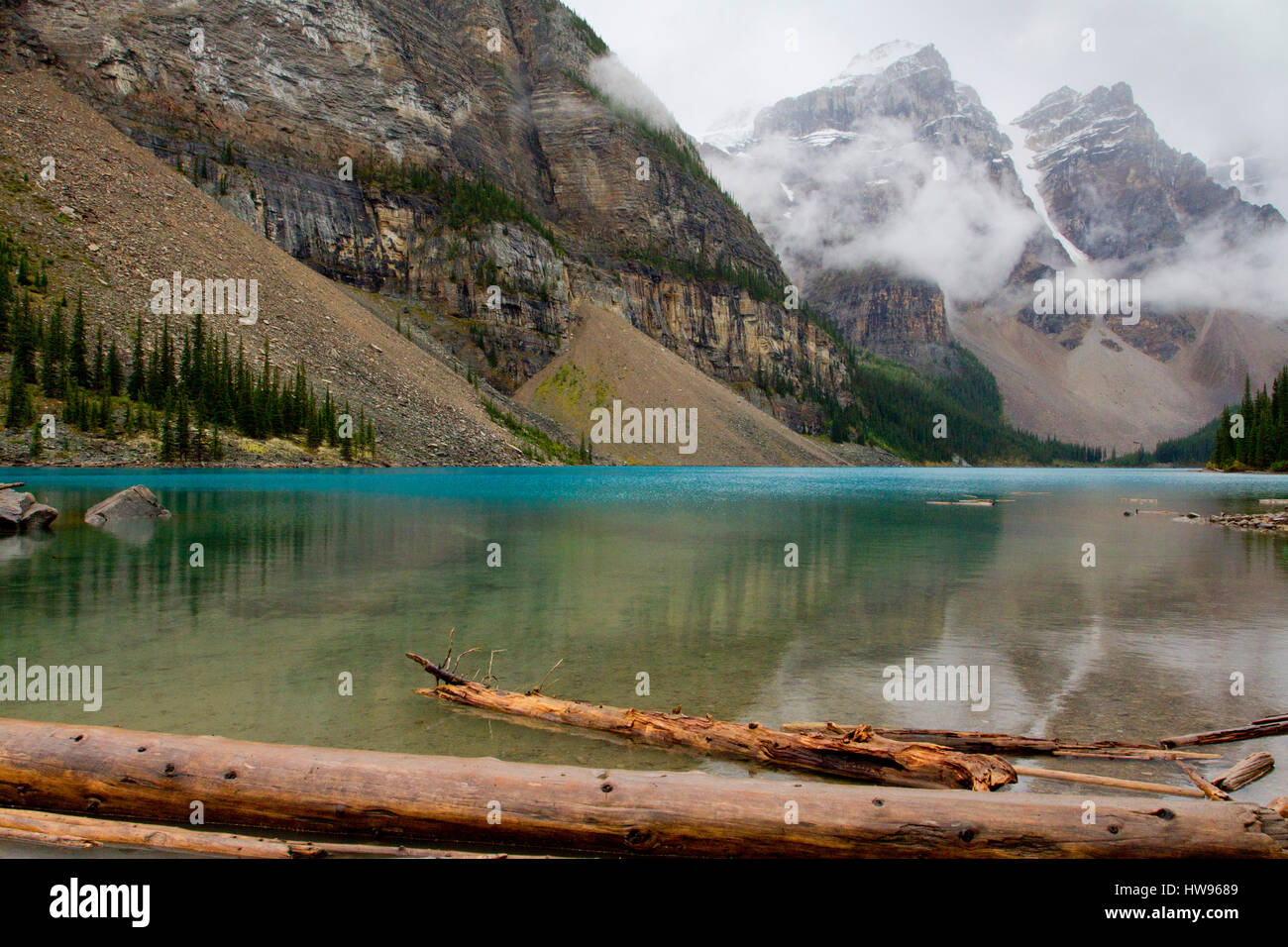Scenic view of Moraine Lake, near Lake Louise, Banff National Park, Alberta, Canada Stock Photo