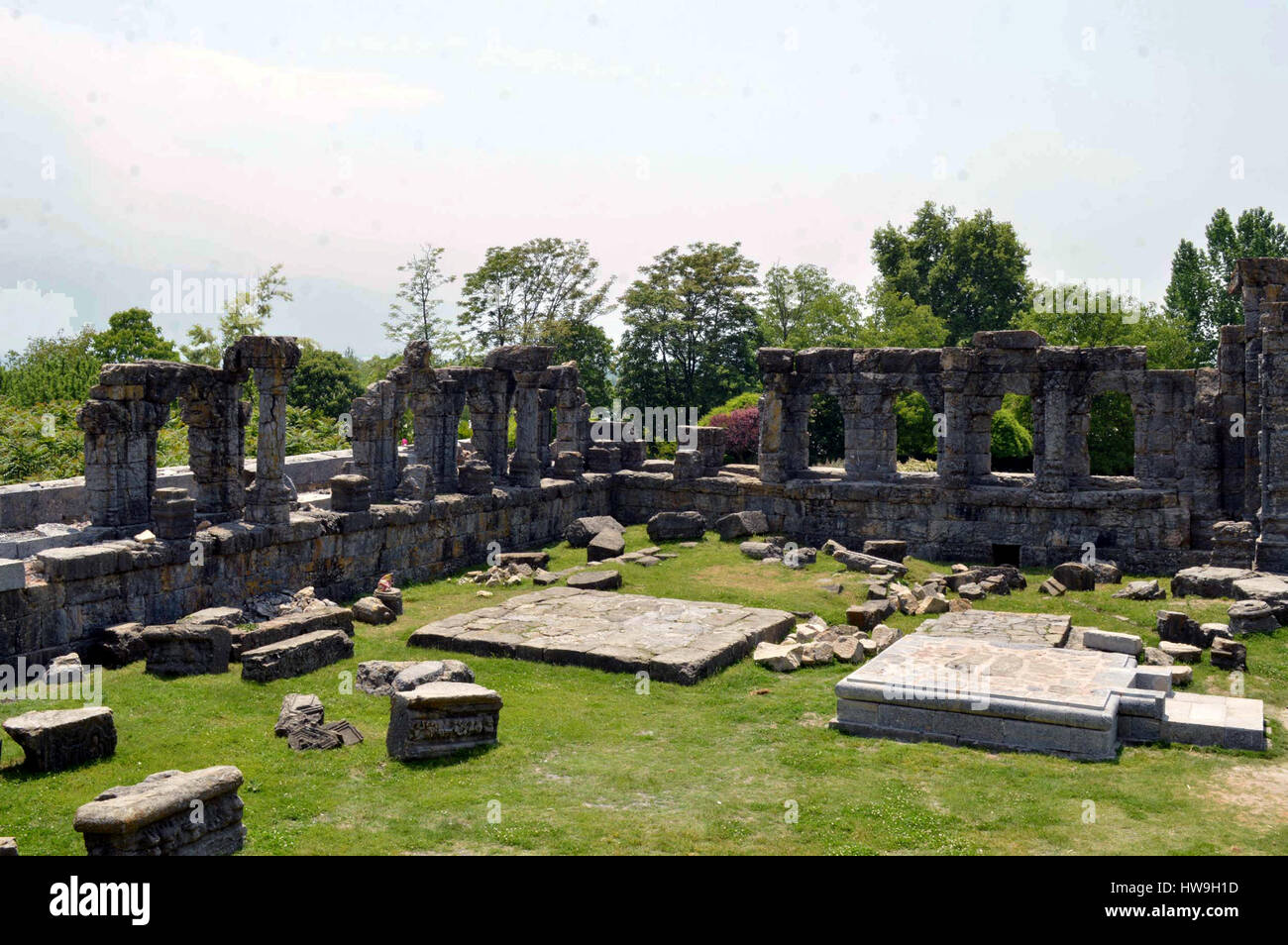 Anantnag, India. 15th Mar, 2017. The ruins of Martand Sun Temple in ...