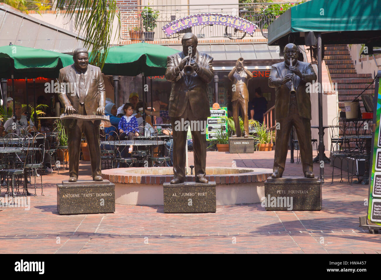 Jazz musician statue new orleans hires stock photography and images